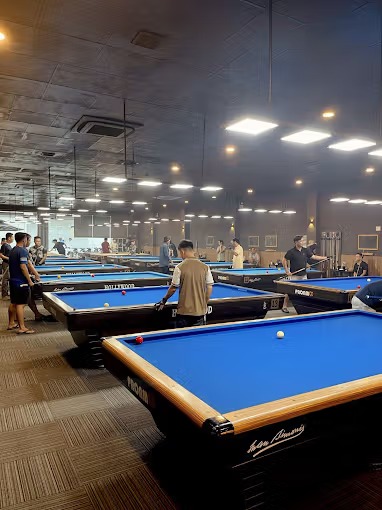 Qi Billiards