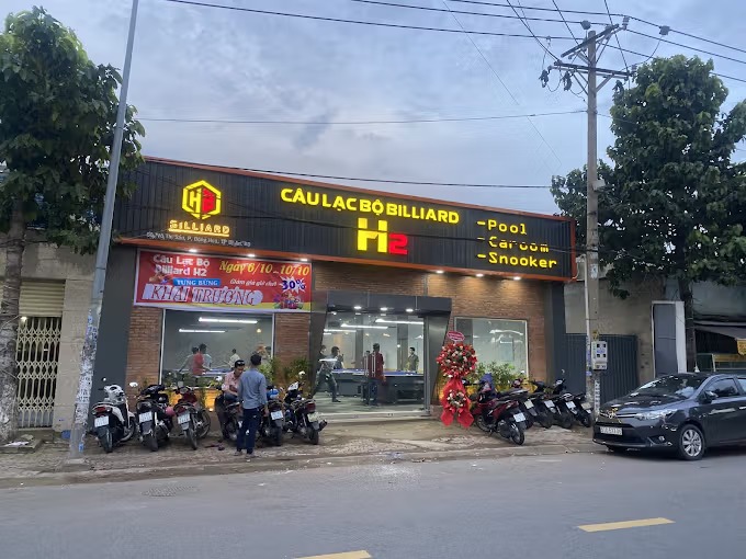 CLB Billiards H2