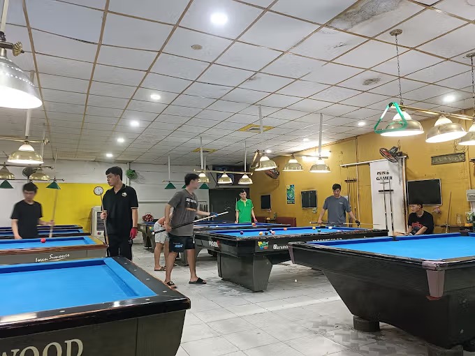 TTH BILLIARD CLUB & PS5