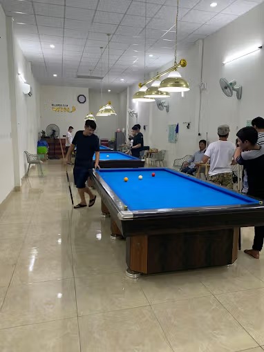 Bi da billiard club win - câu lạc bộ bida bmt