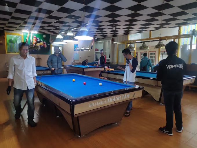 68 - Coffee & Billiards Club