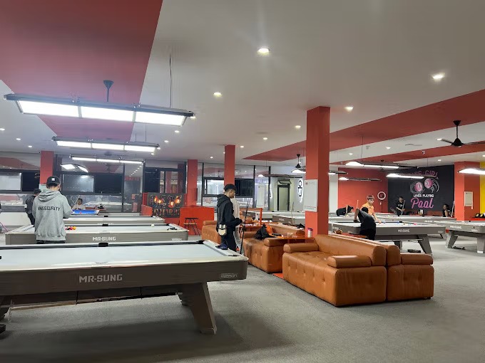 0407 Billiards