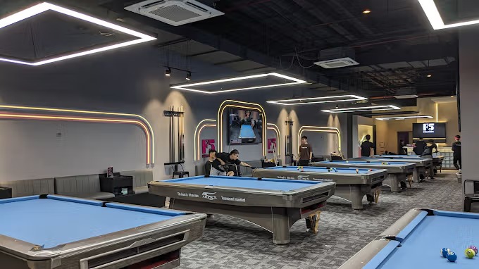 F5 Billiards Club