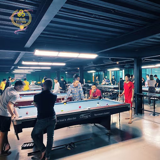 99 Billiard & Pub