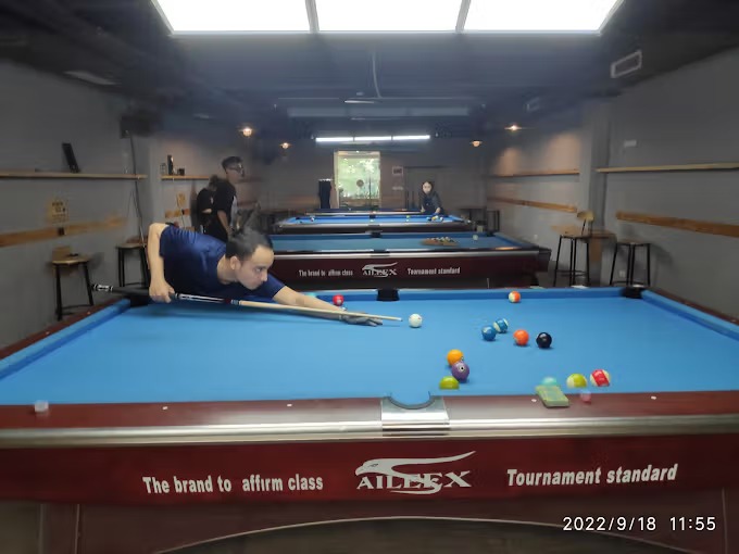Sky Billiard Club