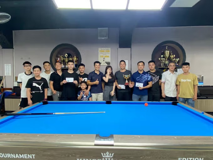Magic billiard shop