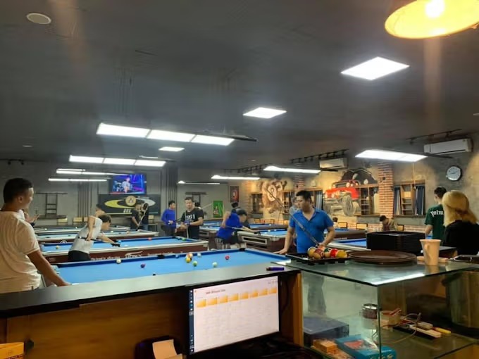 Câu lạc bộ Bida/Billiards/Bi-a 888 Club