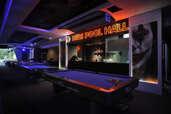 BROS POOL HALL