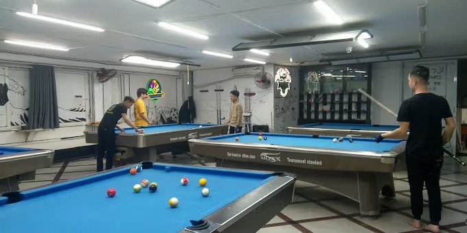 The 2D Coffee & Billiards