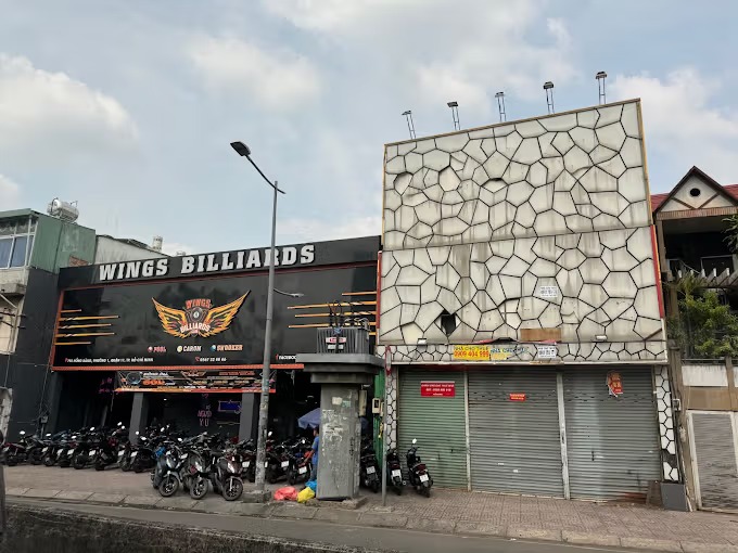 WINGS BILLIARDS CLUB