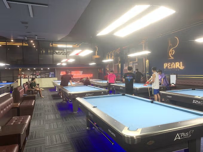 Pearl Billiards
